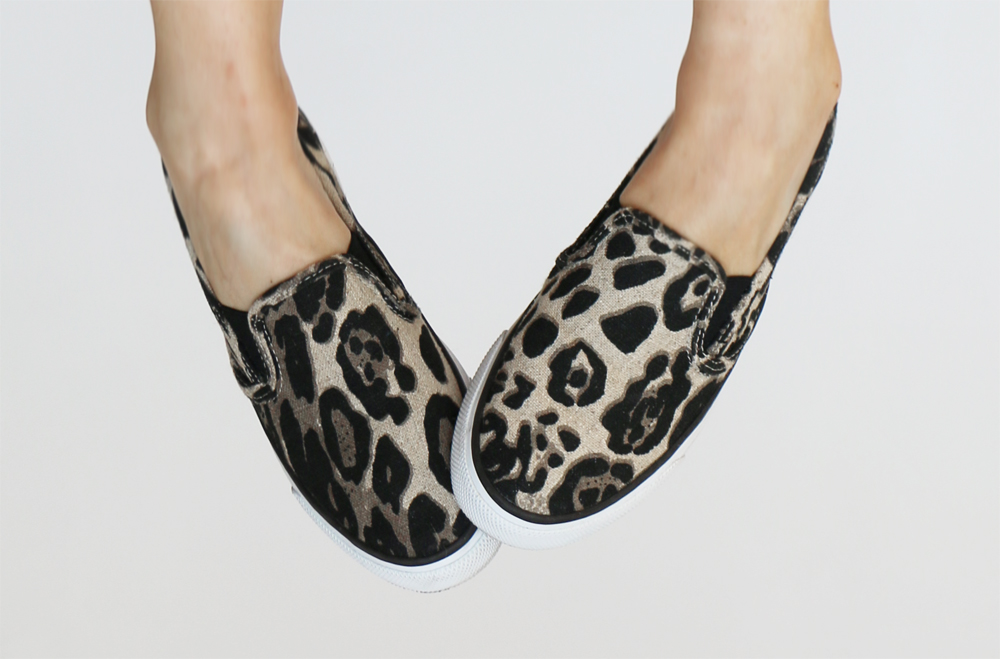 slippers-leopard