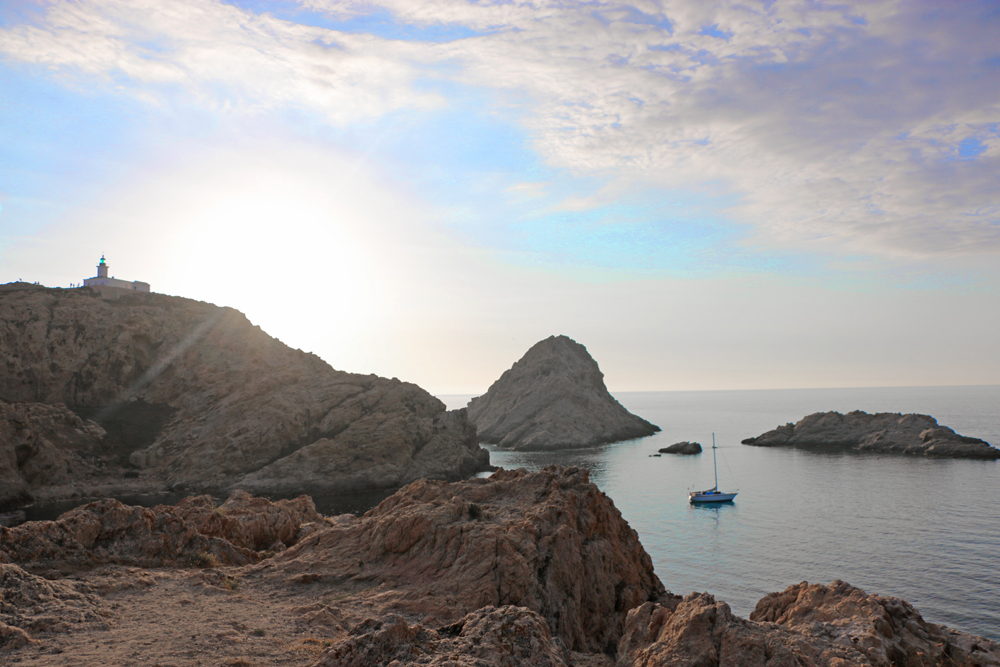 phare-ile-rousse-corse