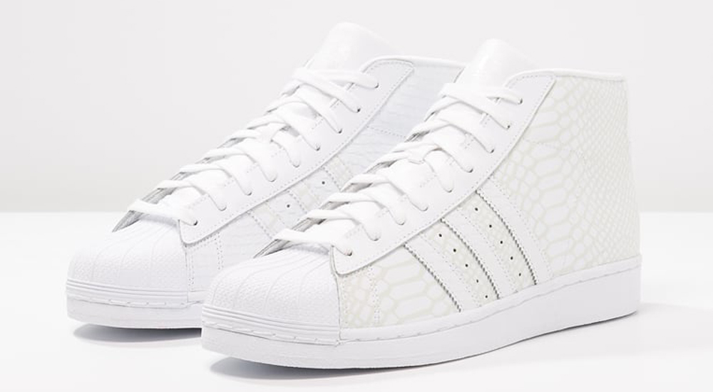 baskets-adidas-superstar-pro-model-white