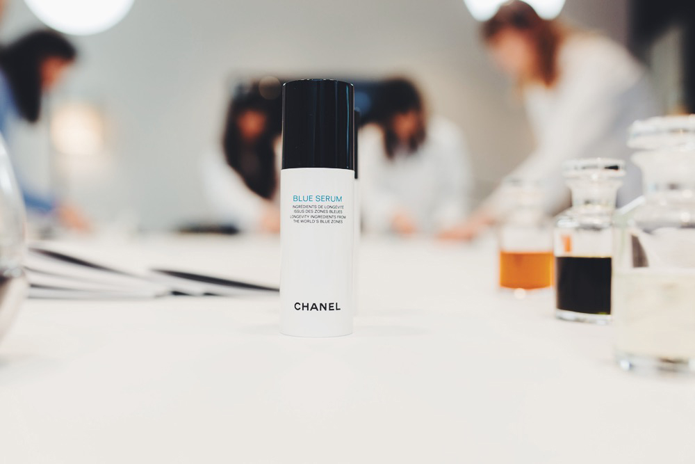 CHANEL-blue-serum-11