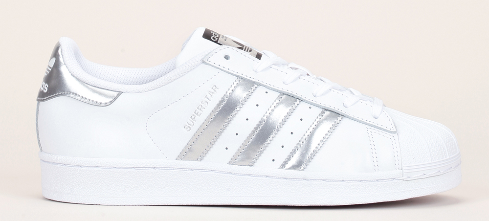 baskets-adidas-superstar